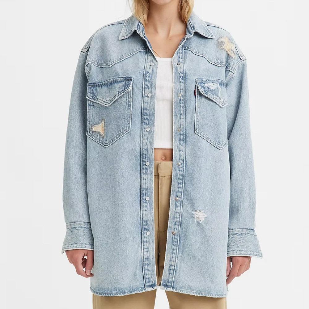 Levi’s Dylan Relaxed Western Denim Shirt
